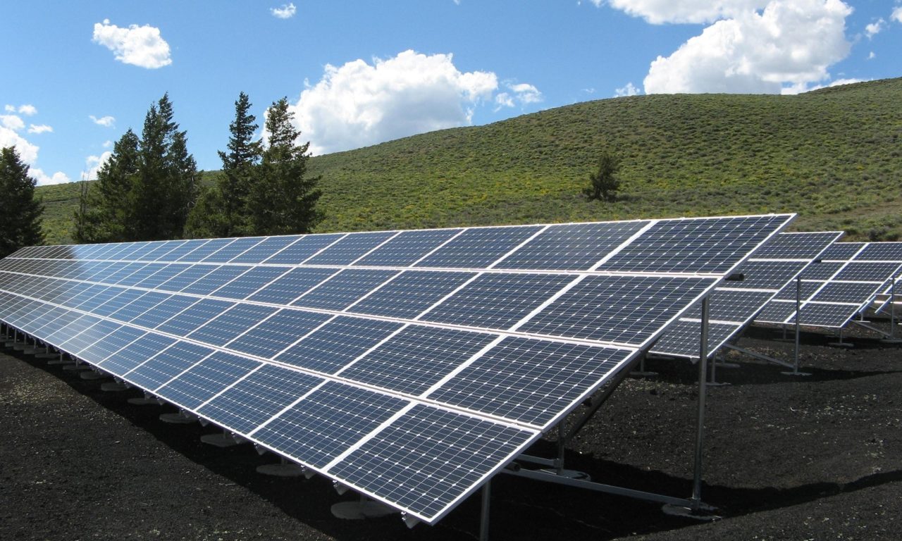 Could Solar Panels Revolutionize Your Business' Energy Efficiency?