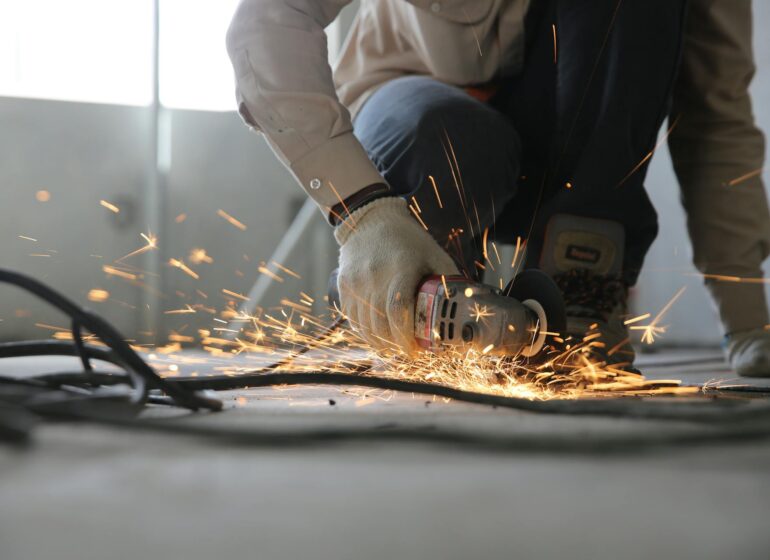 Your Construction Business Needs These Things To Survive