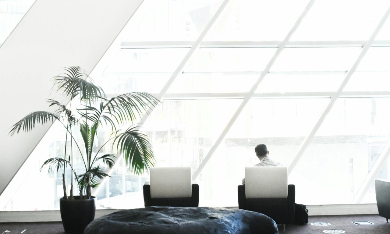 How to Design an Office That Wows Employees and Visitors