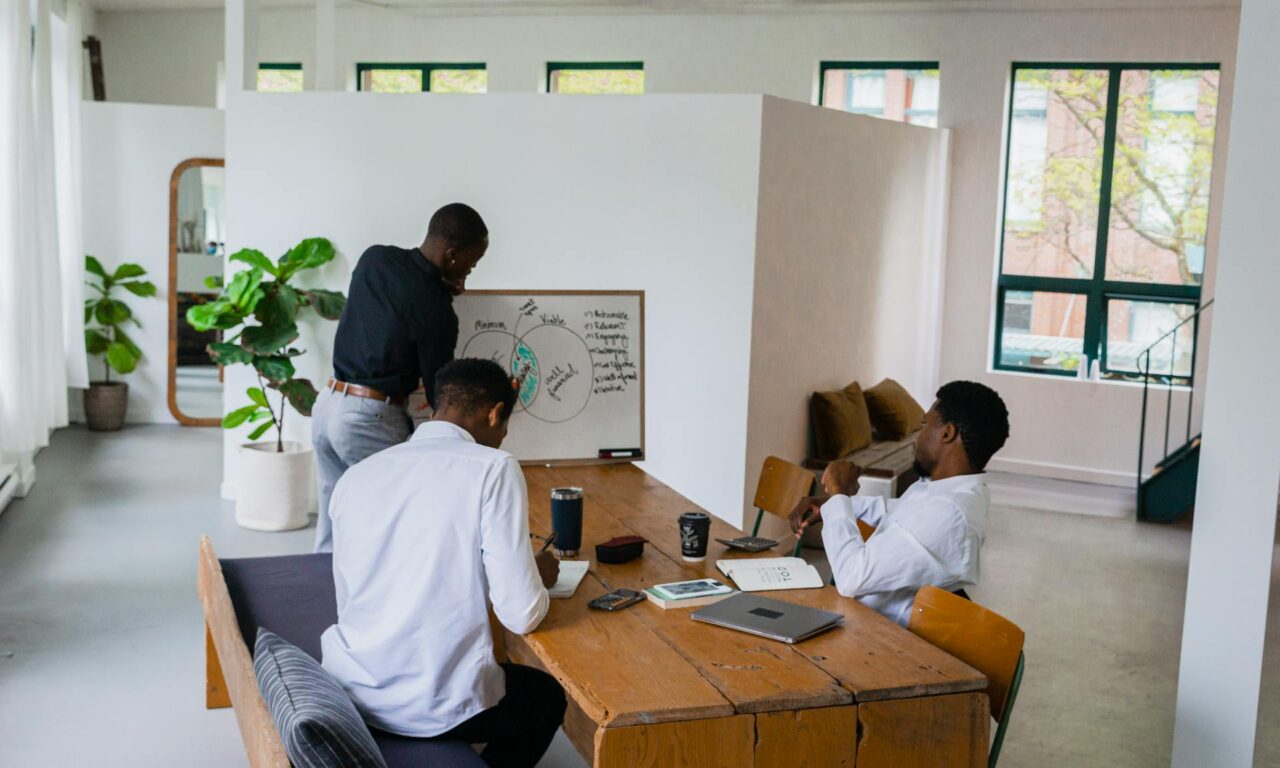Tips that will Help you to Keep your Small Business Compliant
